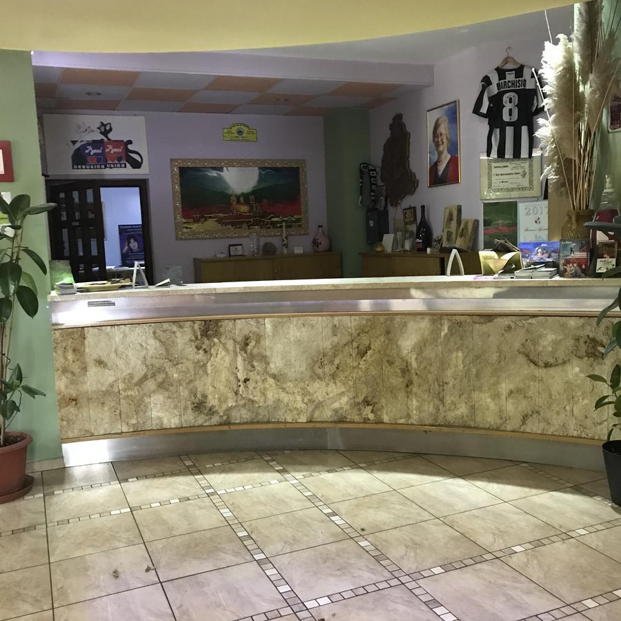 Hotel Ristorante Il Boschetto Città di Castello Extérieur photo